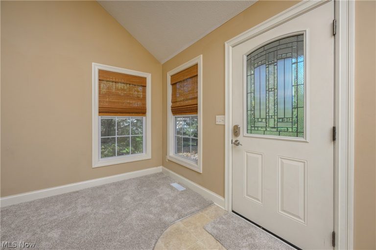 465 Wagler Avenue, Hartville, OH - Photo 2
