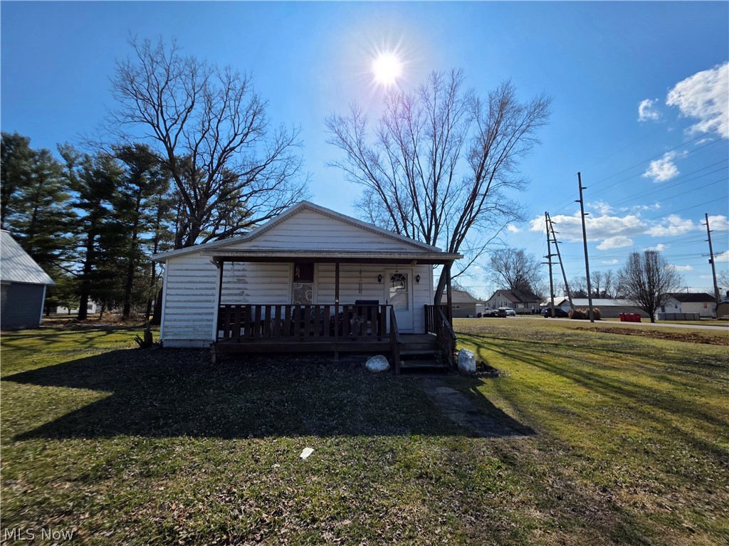 6910 Elm Street, East Fultonham, OH