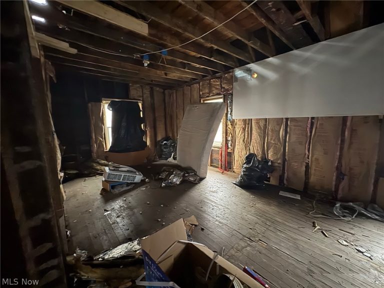 4101 Pensacola Avenue, Cleveland, OH - Photo 6