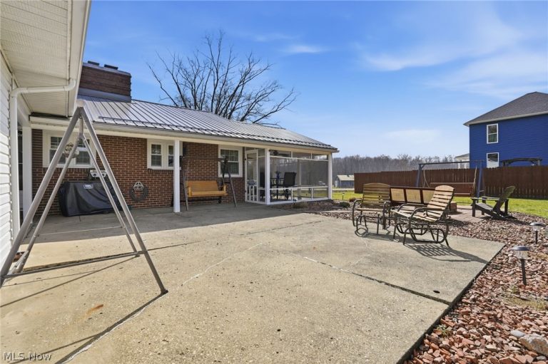 6655 Ceramic Rd, Crooksville, OH - Photo 3