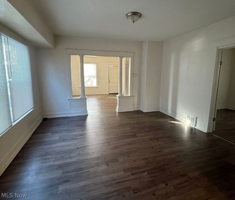 2829 116th Street, Cleveland, OH - Photo 3