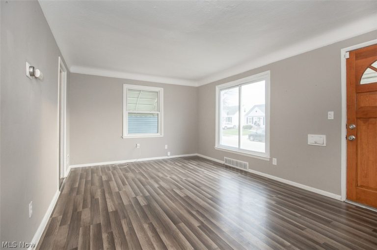 4656 146th Street, Cleveland, OH - Photo 5