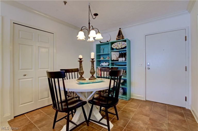 19510 Lorain Road #206, Fairview Park, OH - Photo 8