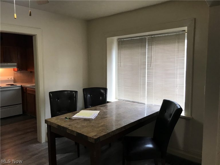 1214 Mckinley Avenue, Akron, OH - Photo 6