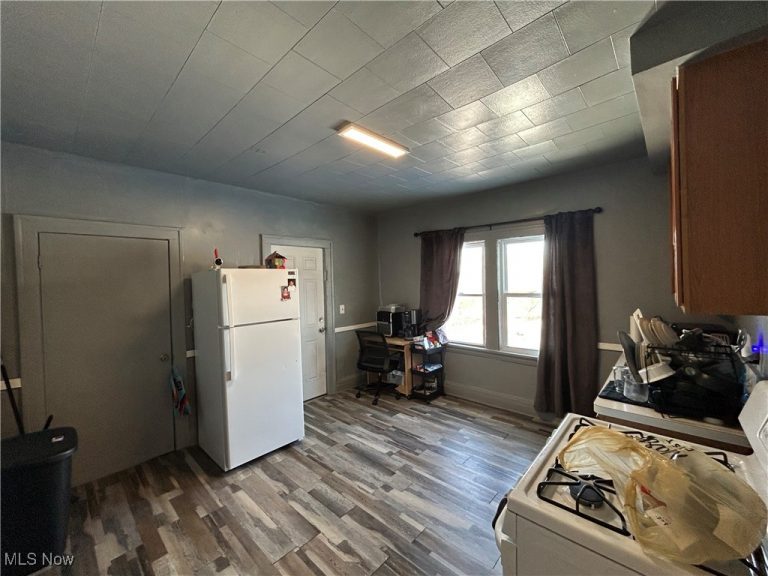 3826 78th Street, Cleveland, OH - Photo 8