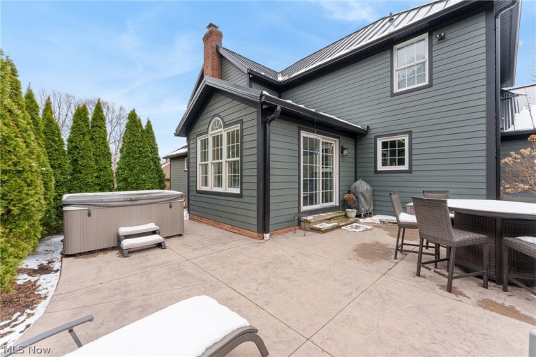 2287 McGinty Road, North Canton, OH - Photo 3