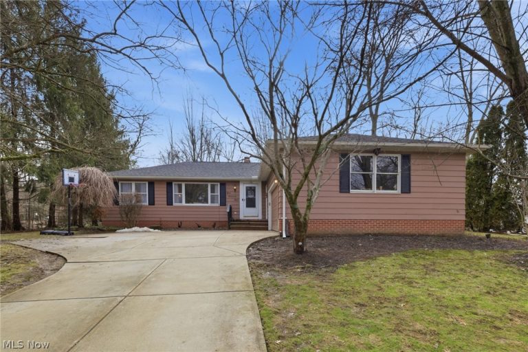 132 Eldridge Road, Aurora, OH, 44202