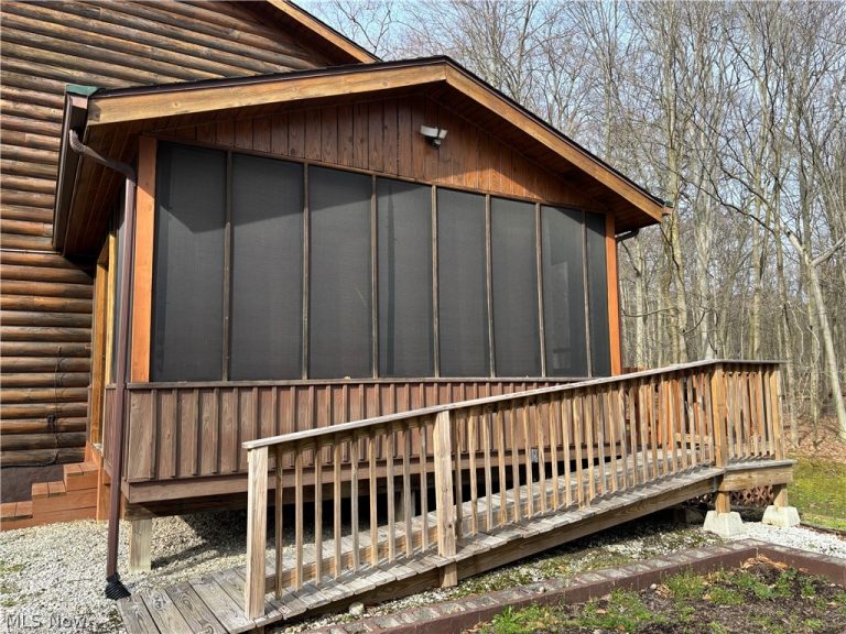 15961 Terramont Street, Minerva, OH - Photo 6