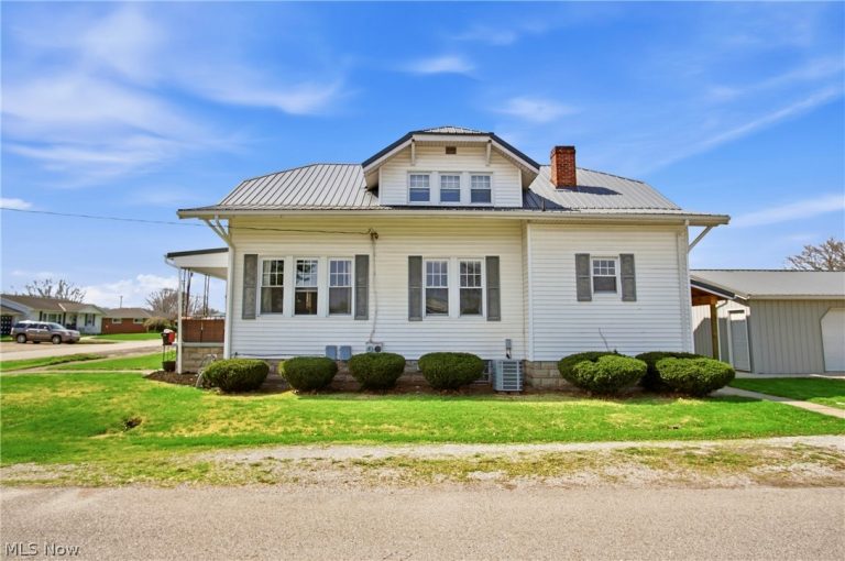 293 Elm Street, Duncan Falls, OH - Photo 4