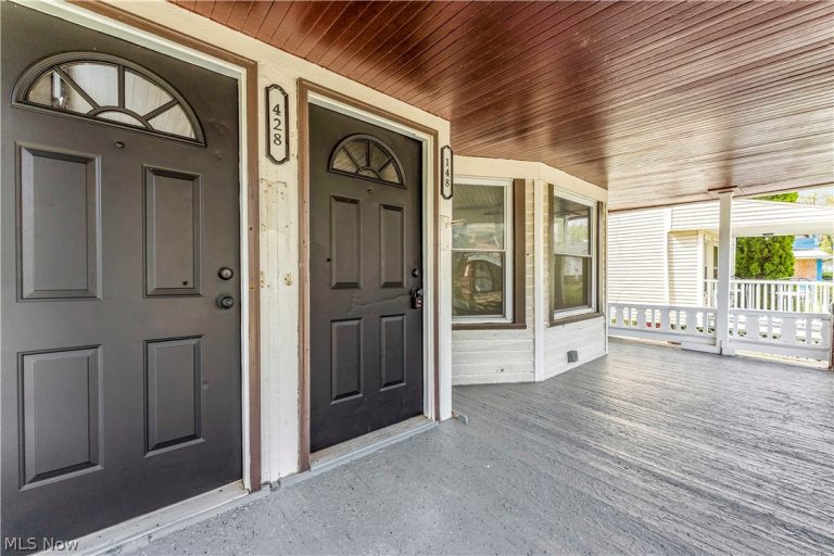 428 148th Street #1/DN, Cleveland, OH - Photo 3