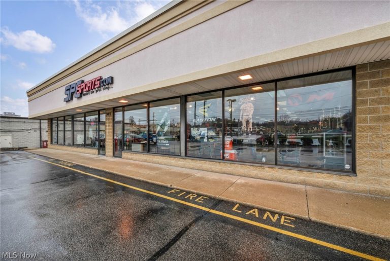 9431 Mentor Avenue, Mentor, OH - Photo 8