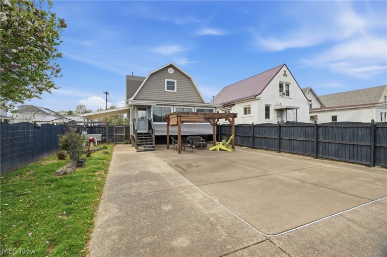 1027 32nd Street, Parkersburg, WV - Photo 8