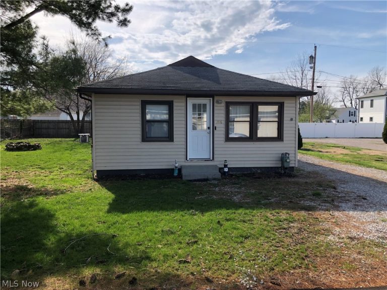 206 Fairfax Road, Vermilion, OH, 44089
