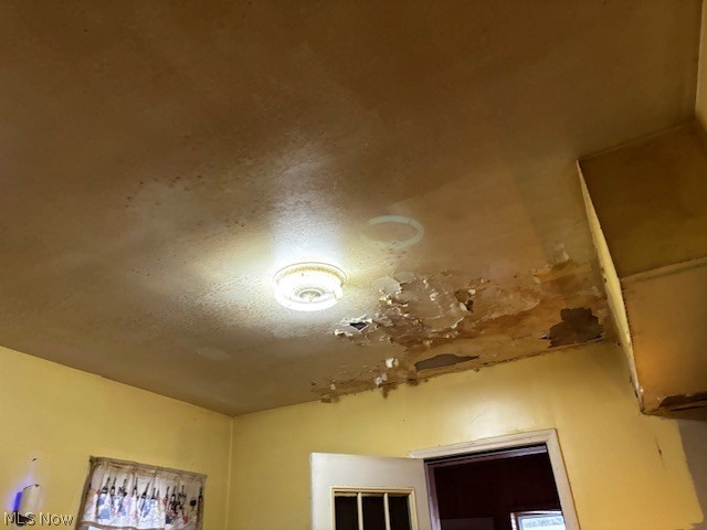 4009 Hyde Avenue, Cleveland, OH - Photo 8