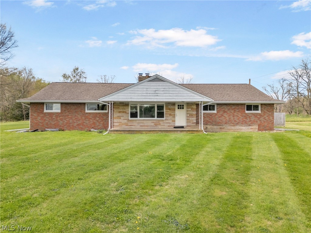 14177 Millersburg Road, Navarre, OH
