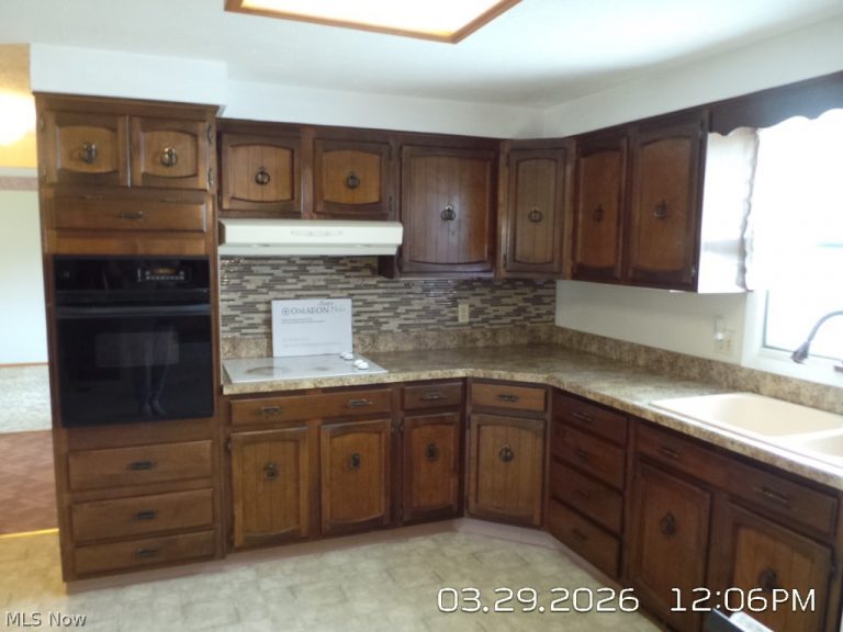 2775 Shady Lake Drive, Vermilion, OH - Photo 2