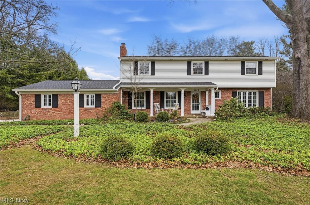 2033 Red Coach Road, North Canton, OH