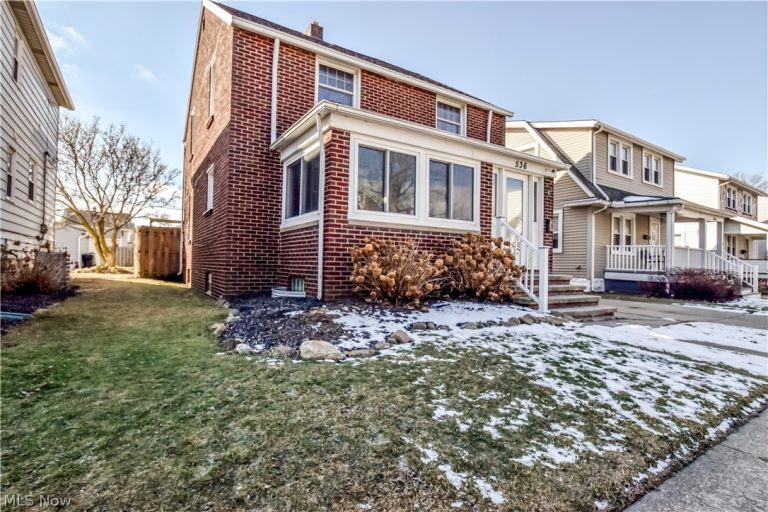 536 Independence Street, Fairport Harbor, OH - Photo 2