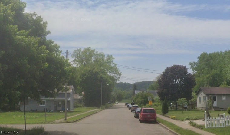 508 Martin Luther King Drive, Newcomerstown, OH - Photo 5