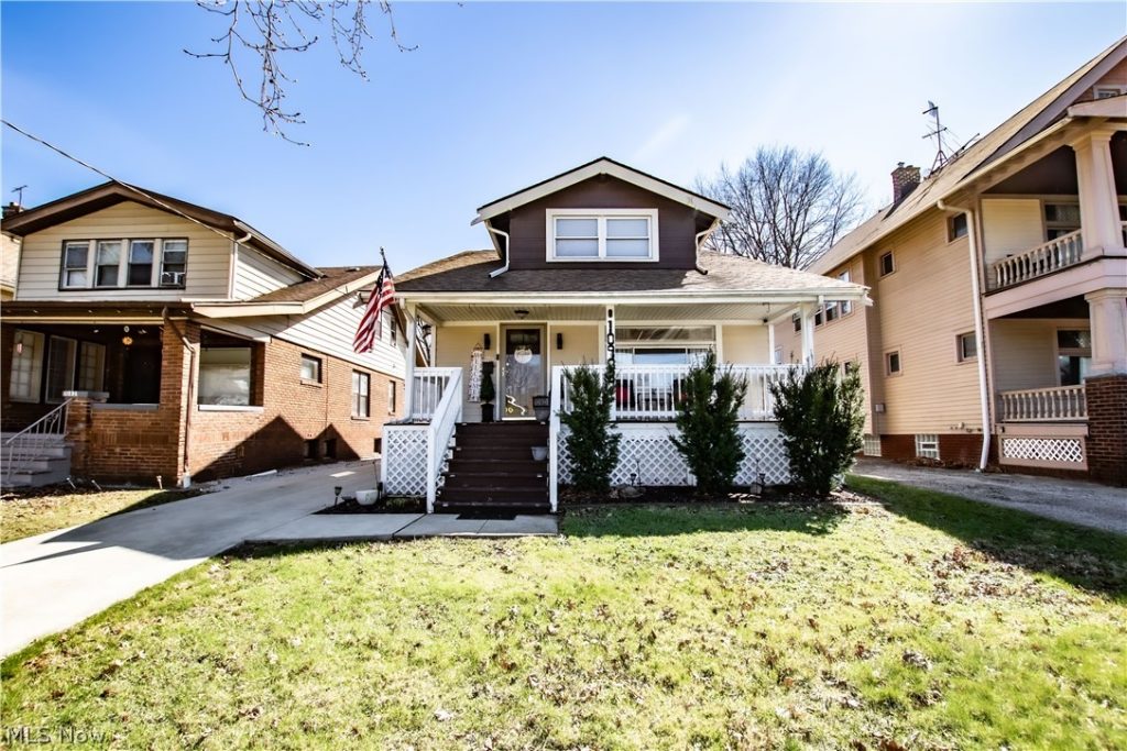 10903 Parkhurst Drive, Cleveland, OH