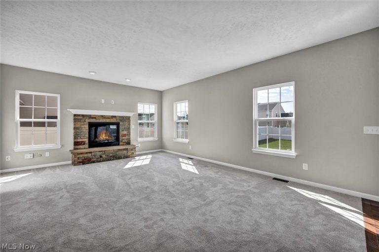 7312 Warblers Lane, North Ridgeville, OH - Photo 5