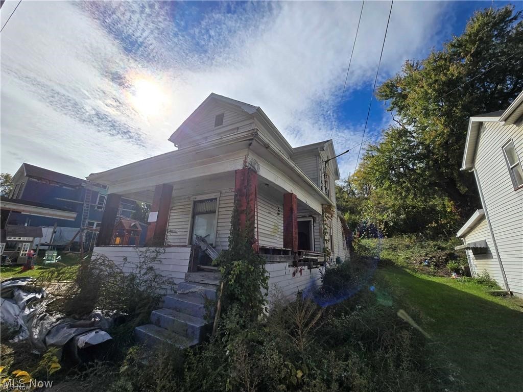 2021 Commercial Street, Mingo Junction, OH