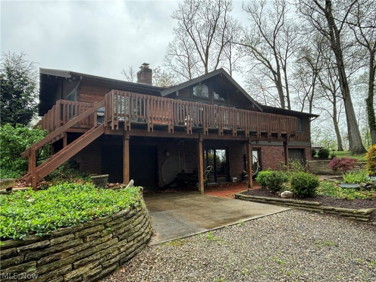 2180 Kimberley Drive, Dover, OH - Photo 4