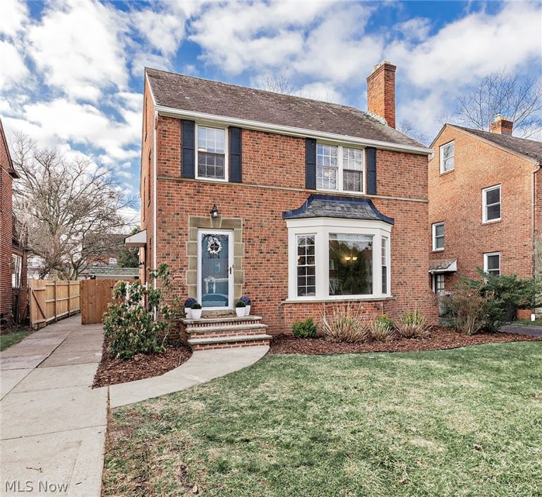 3874 Grenville Road, University Heights, OH, 44118