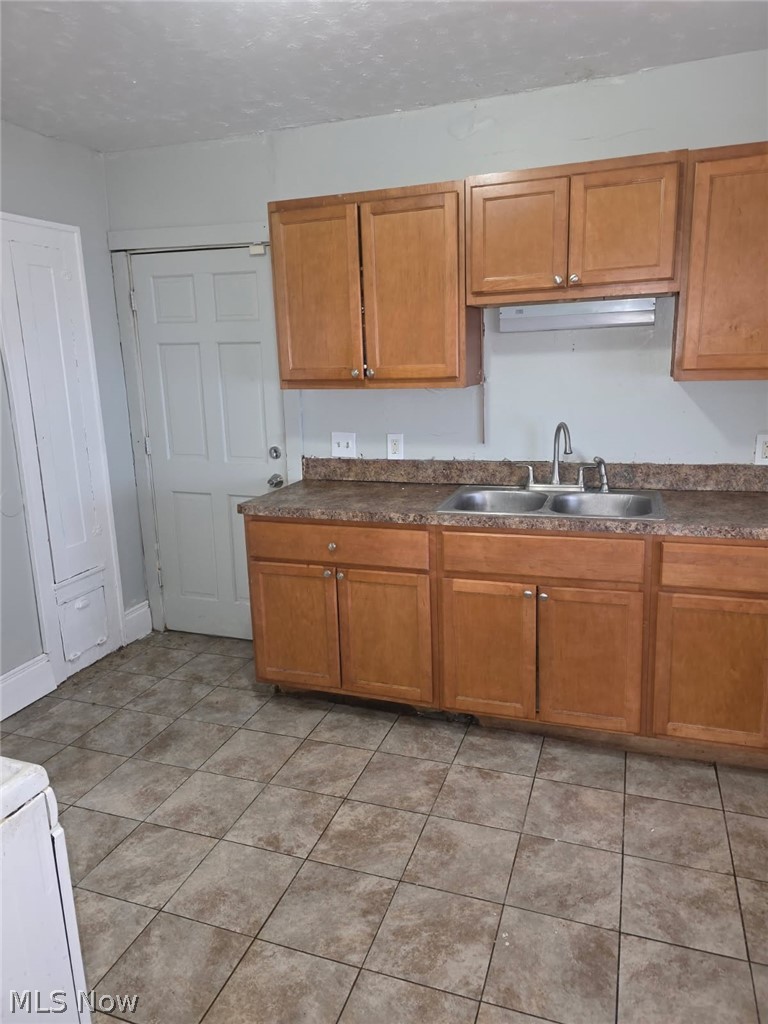 1719 Wayside Road, Cleveland, OH - Photo 6