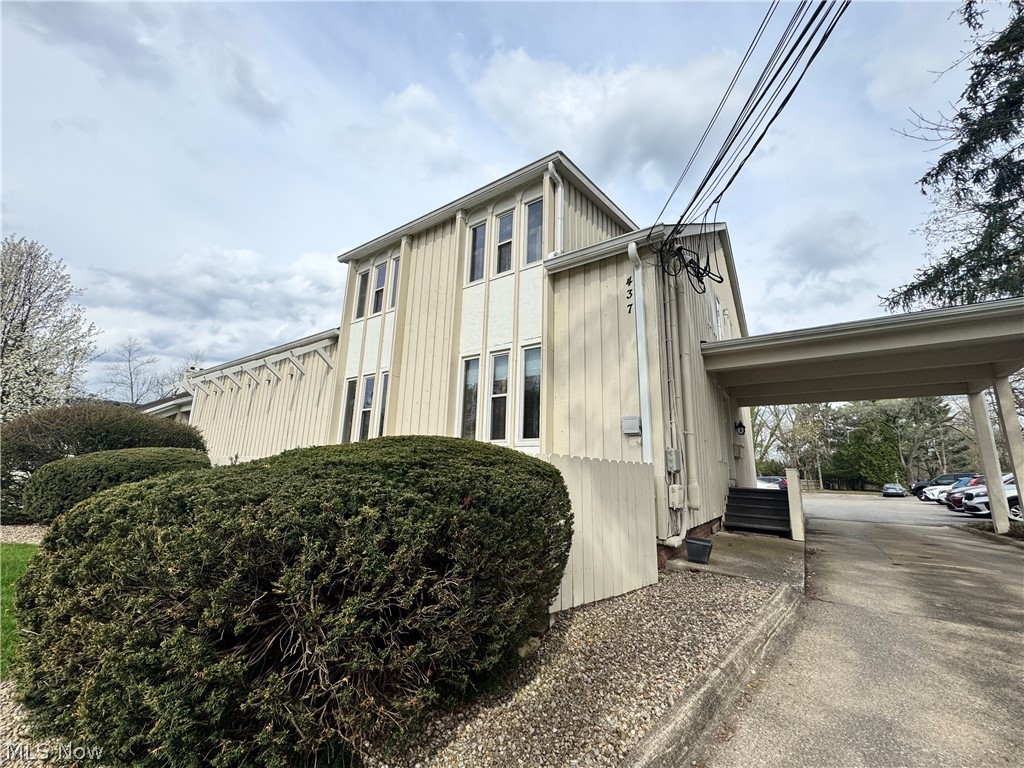 437 Lafayette Road #200, Medina, OH