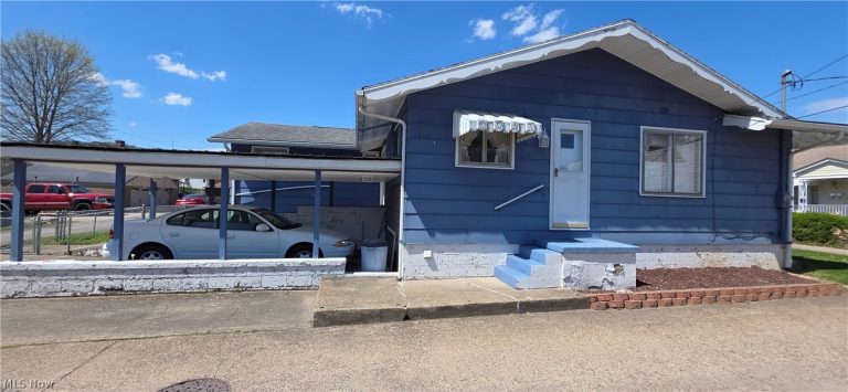 6 Thompson Lane, Shadyside, OH - Photo 3