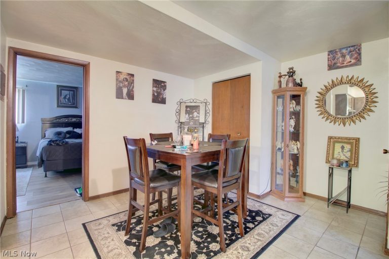 1505 Herbert Drive, Lorain, OH - Photo 6