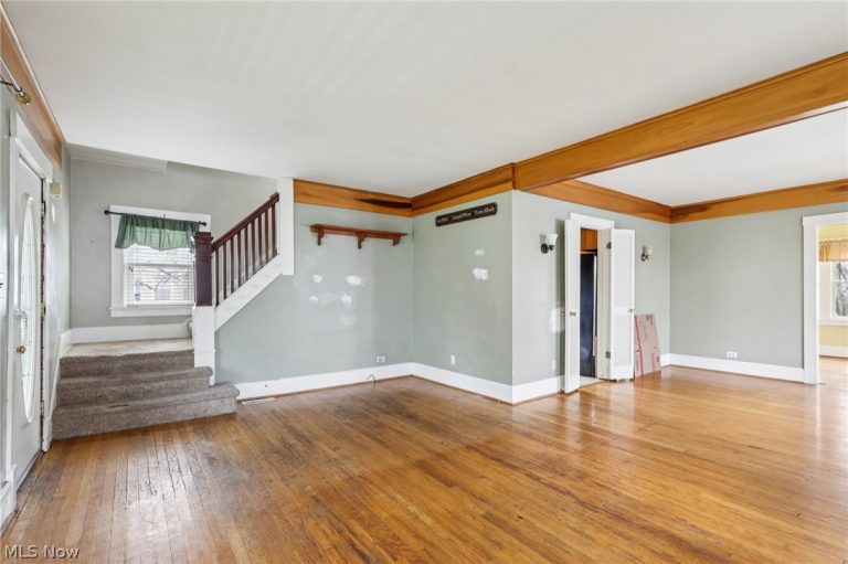 162 Erskine Avenue, Boardman, OH - Photo 8