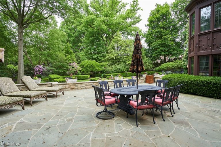 69 Fairlawn Boulevard, Akron, OH - Photo 6