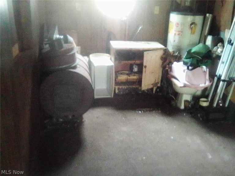 50 Oakland Boulevard, Conneaut, OH - Photo 4