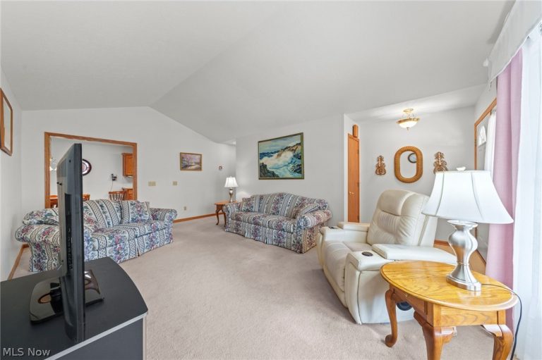 1450 Cove Street, Uniontown, OH - Photo 6