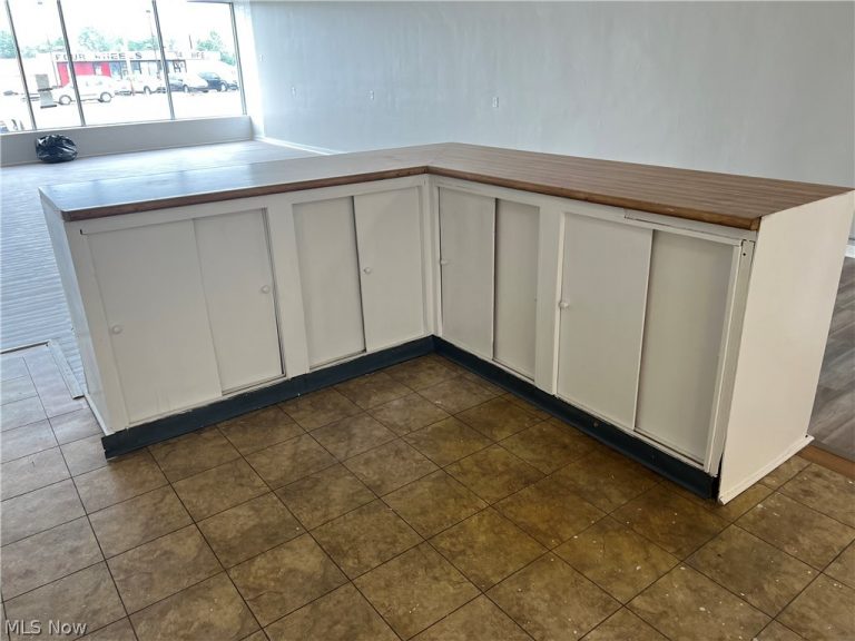 5904 south Avenue, Boardman, OH - Photo 4