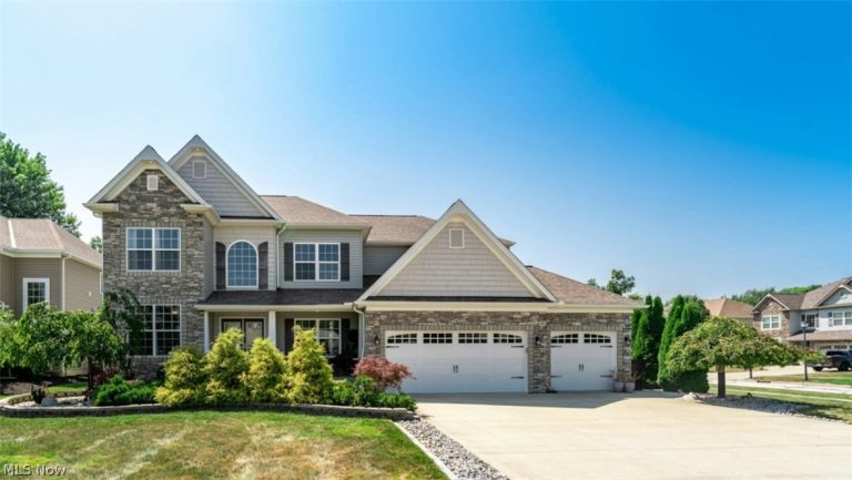 3000 Steve Guard Court, Willoughby, OH, 44094