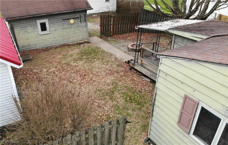 74 Whitney Avenue, Shelby, OH - Photo 4