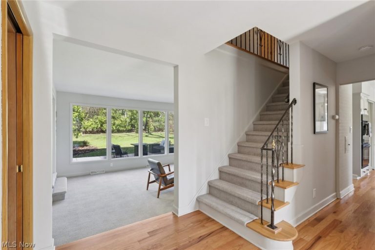 22733 Woodland Road, Shaker Heights, OH - Photo 4