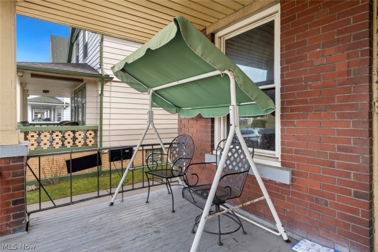 4302 Bridgeview Avenue, Newburgh Heights, OH - Photo 2