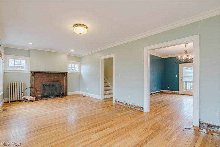 3078 Scarborough Road, Cleveland Heights, OH - Photo 5