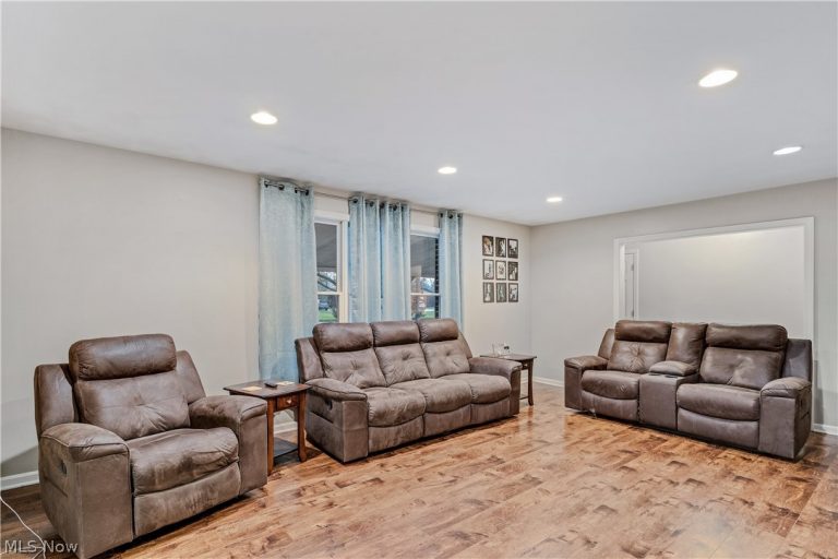 7130 Mill Creek Boulevard, Youngstown, OH - Photo 6