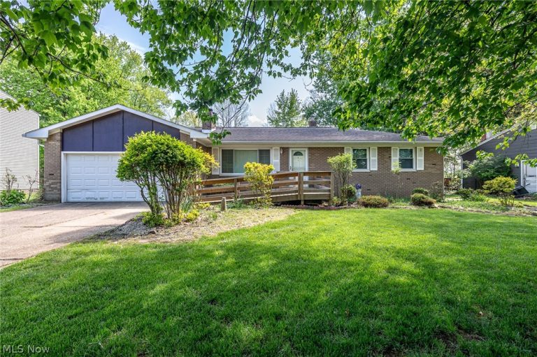 3256 Valley Forge Drive, Brunswick, OH, 44212