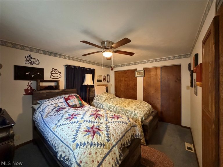 326 13th Street, Coshocton, OH - Photo 8