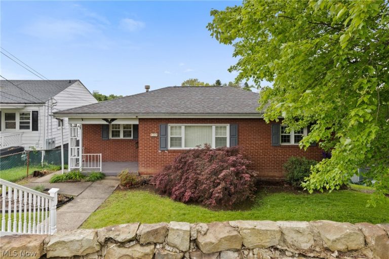 104 Paul Avenue, Weirton, WV - Photo 2