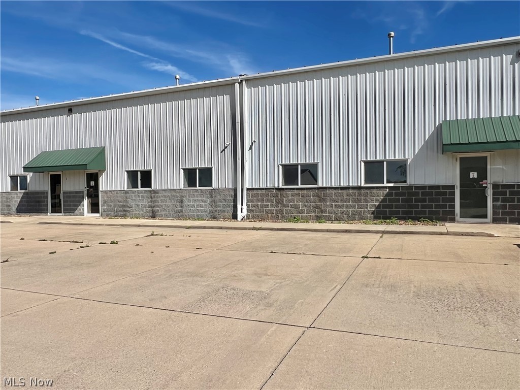 33549 Royalton Road #8, Columbia Station, OH