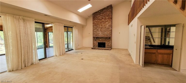 1745 Brookwood Drive, Akron, OH - Photo 4