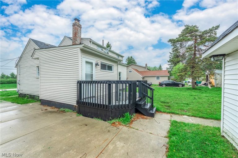 7623 Macedonia Road, Oakwood, OH - Photo 8