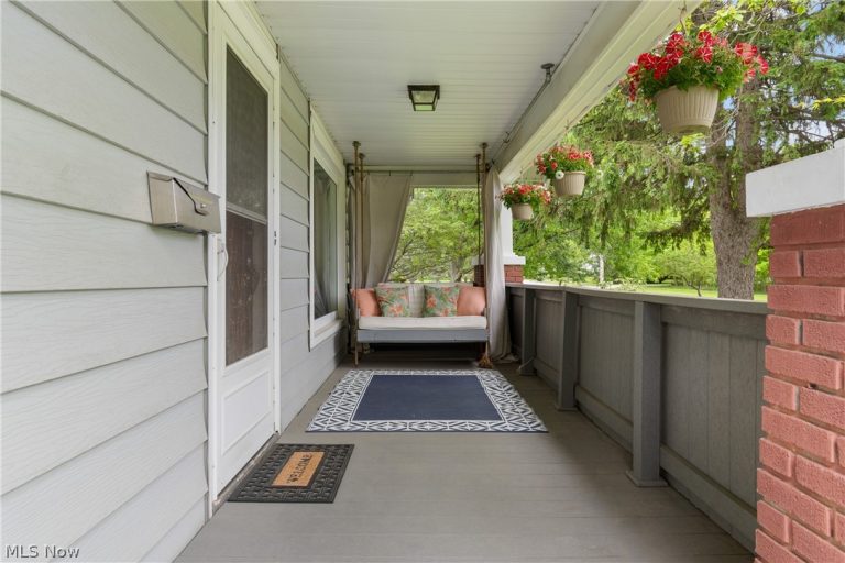 25001 Chardon Road, Richmond Heights, OH - Photo 4